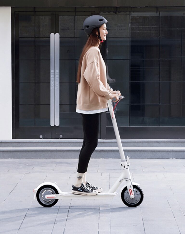 Xiaomi Mi Electric Scooter