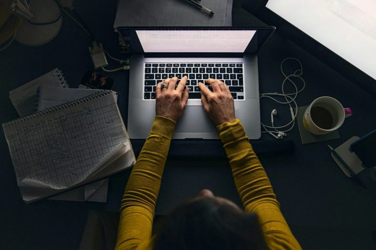 Удаленная работа: как сохранить здоровье и продуктивность в домашнем офисе