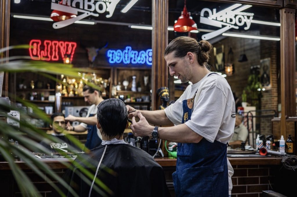 Что нужно знать о лицензиях, аренде и сотрудниках в бьюти-бизнесе