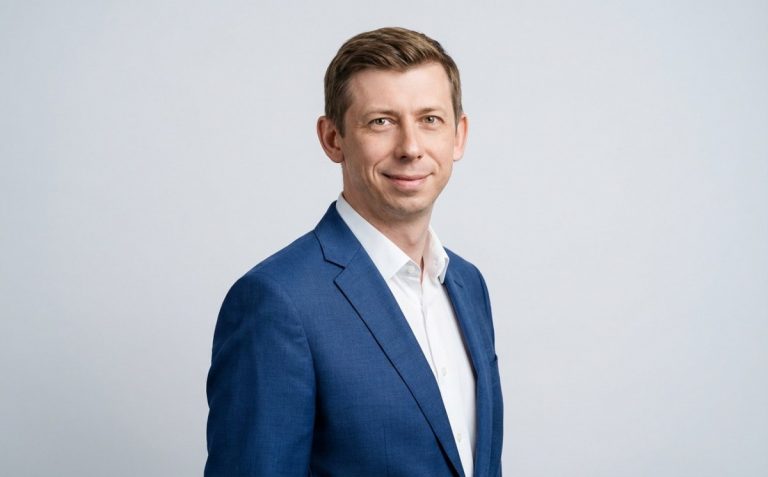 От пилота к прибыли: как запустить AI-ассистента без дорогих ошибок?